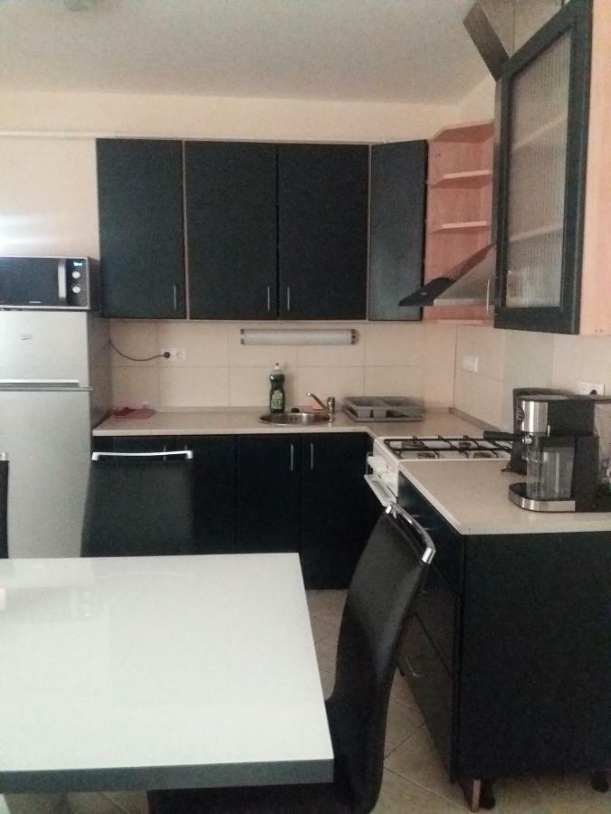Апартаменты Centrum Apartman Сегед Экстерьер фото